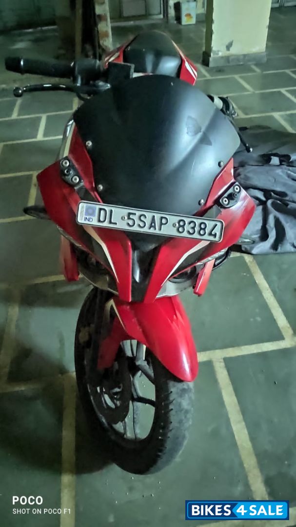 Red Bajaj Pulsar RS 200 Red Bajaj Pulsar RS 200