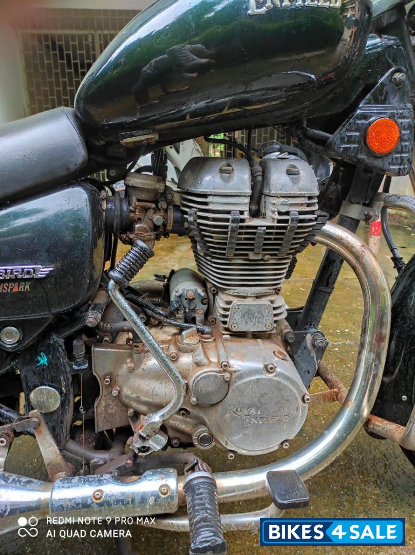 Black Royal Enfield Thunderbird TwinSpark 350 Black Royal Enfield Thunderbird TwinSpark 350