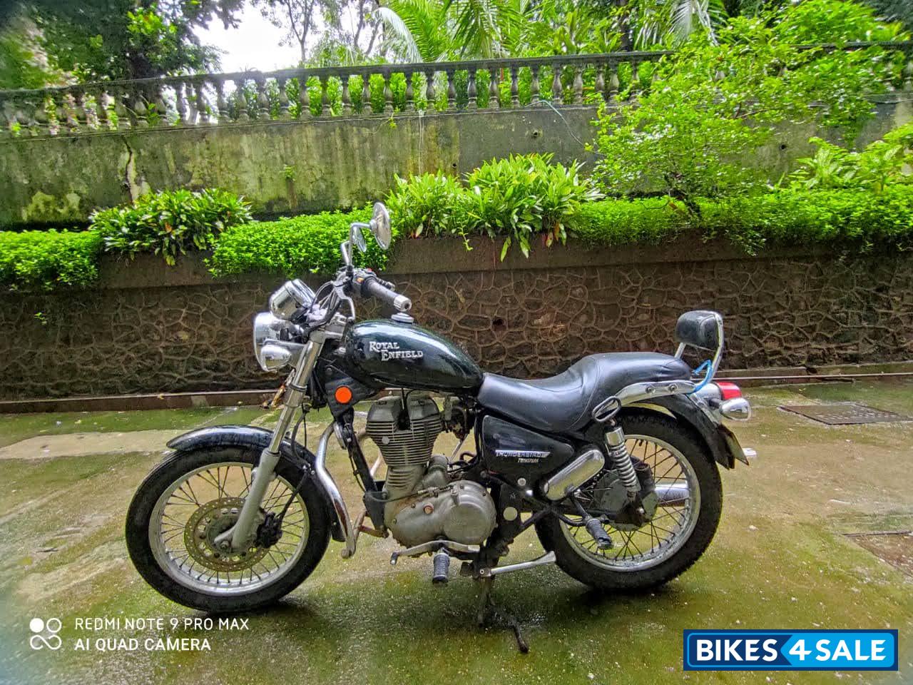 Black Royal Enfield Thunderbird TwinSpark 350 Black Royal Enfield Thunderbird TwinSpark 350