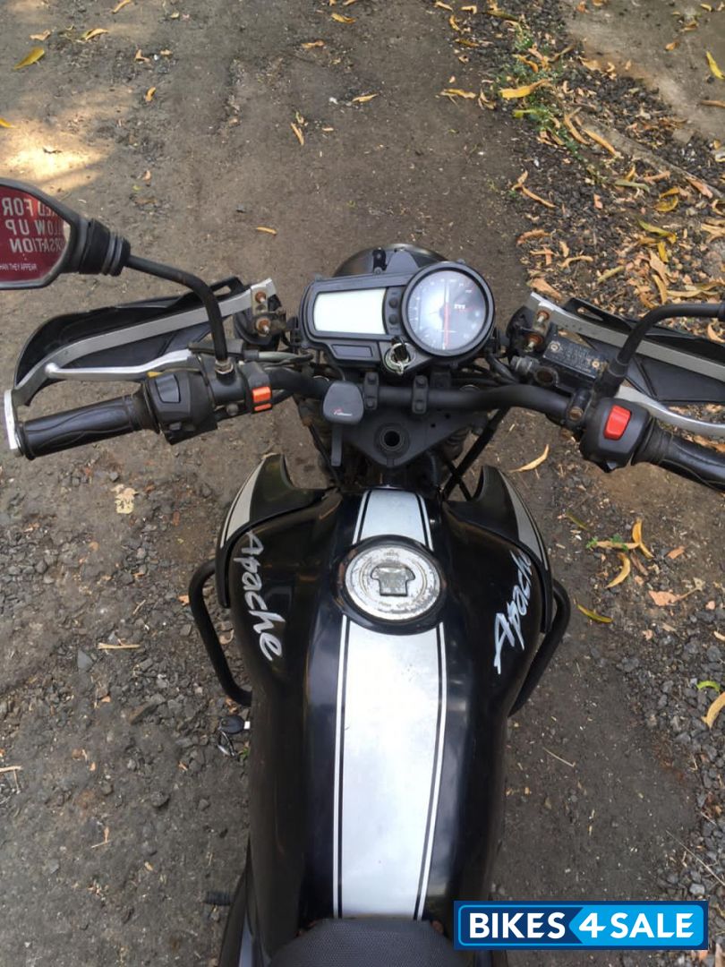 Black TVS Apache RTR 160 Black TVS Apache RTR 160