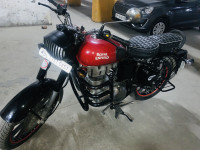 Red Royal Enfield Classic 350 Redditch Red