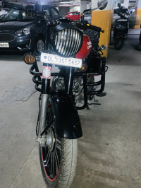 Red Royal Enfield Classic 350 Redditch Red