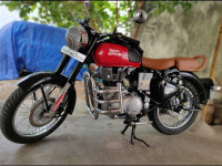 Redditch Red Royal Enfield Classic 350 Redditch Red