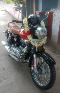 Redditch Red Royal Enfield Classic 350 Redditch Red