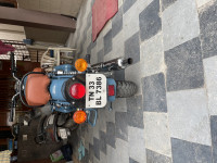 Royal Enfield Classic Squadron Blue