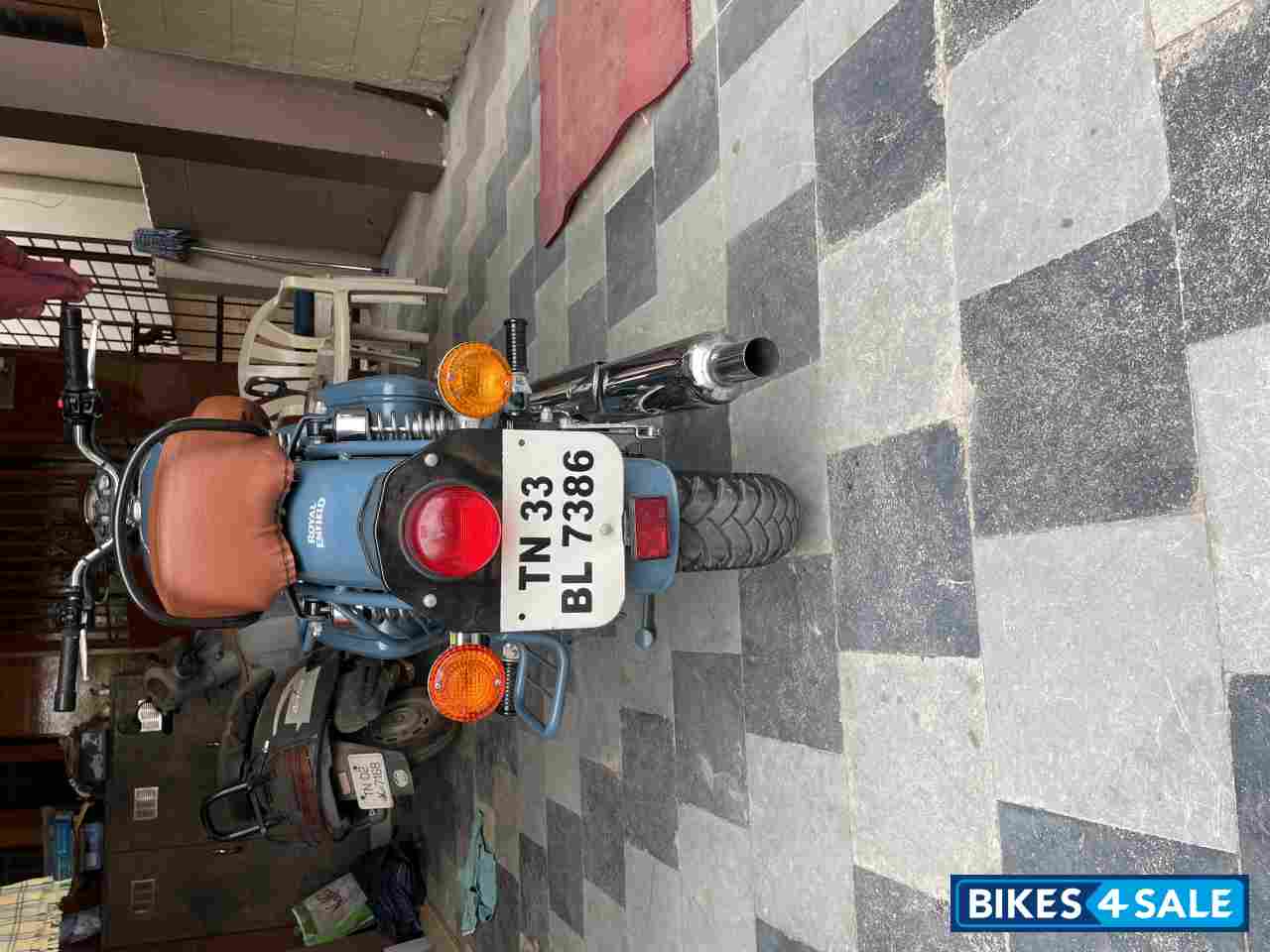 Royal Enfield Classic Squadron Blue