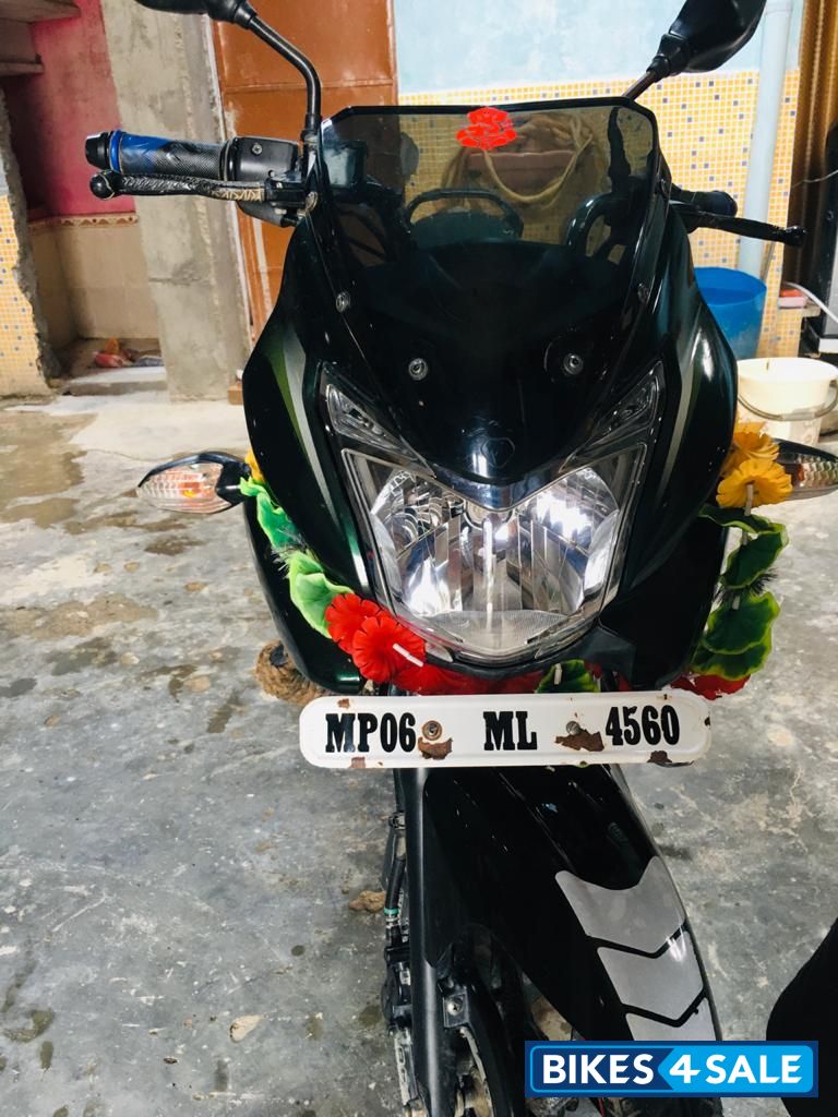 Bajaj Discover 150 F