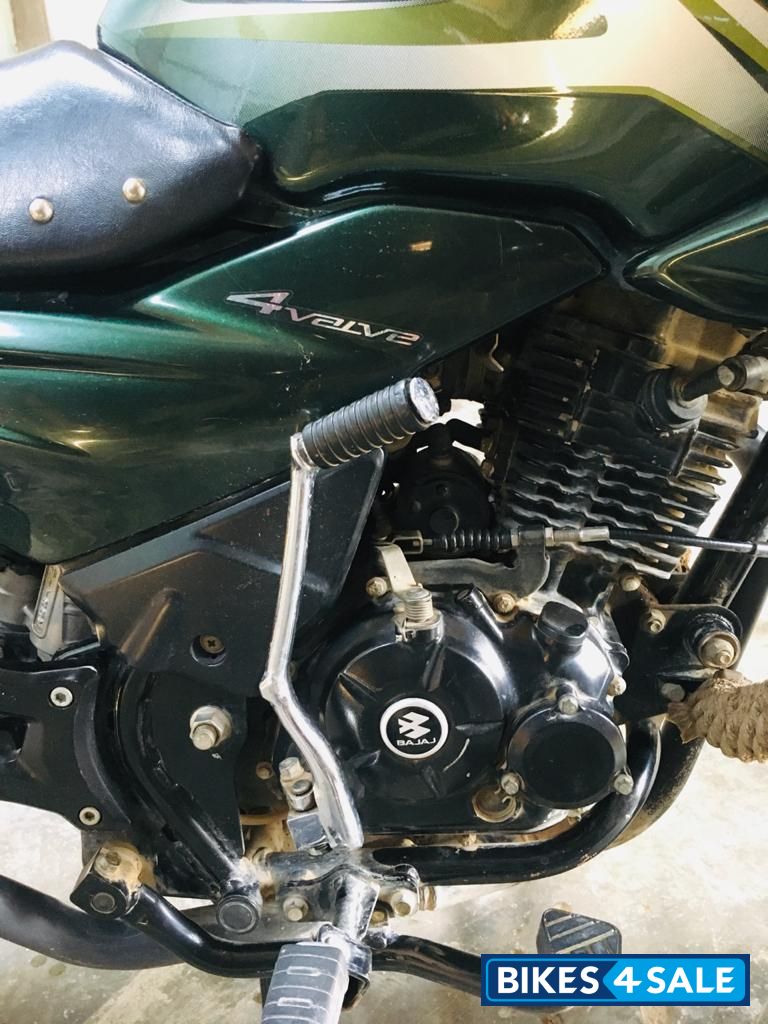 Bajaj Discover 150 F