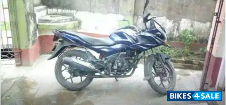 Bajaj Discover 150 F