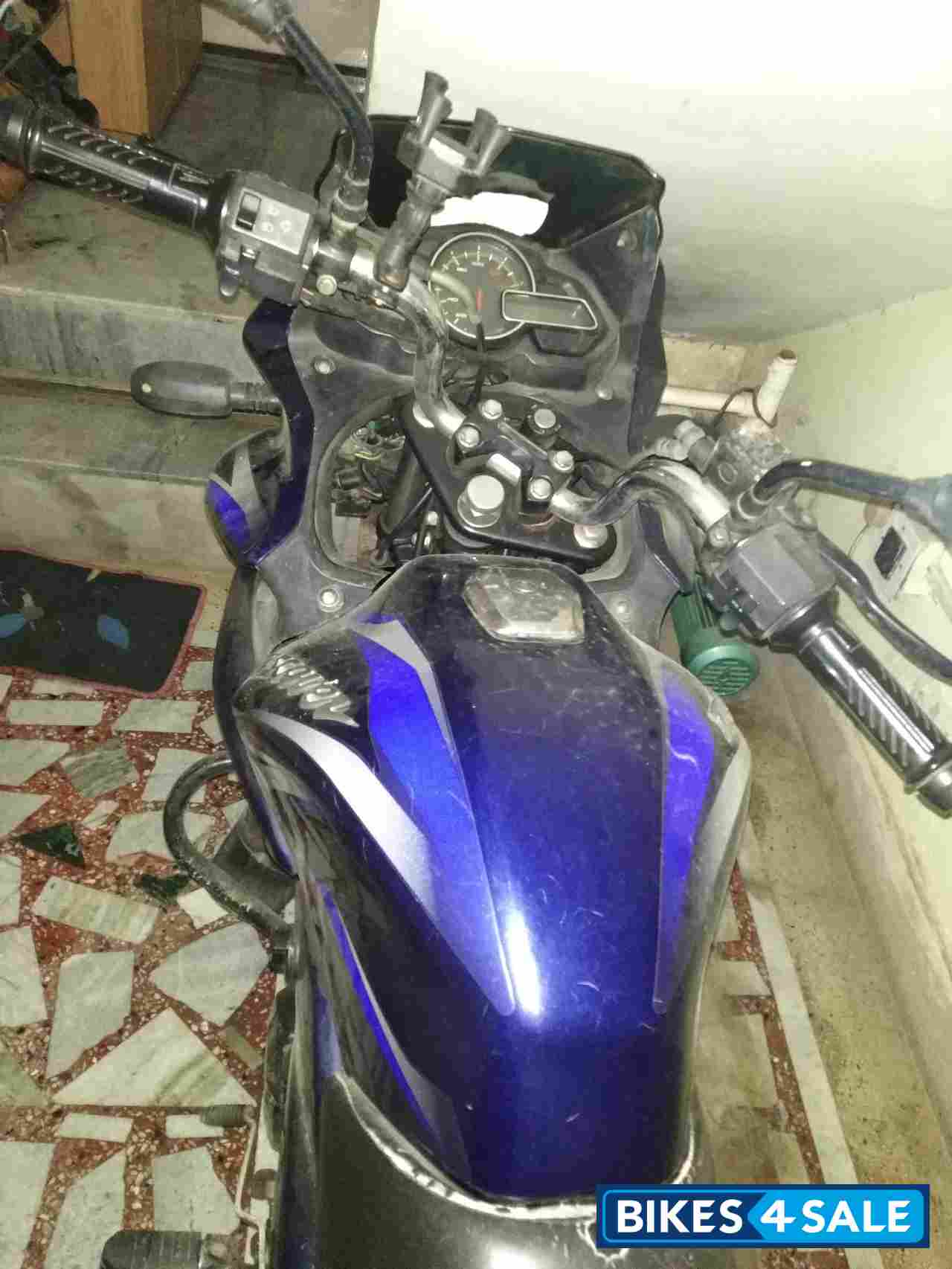 Bajaj Discover 150 F