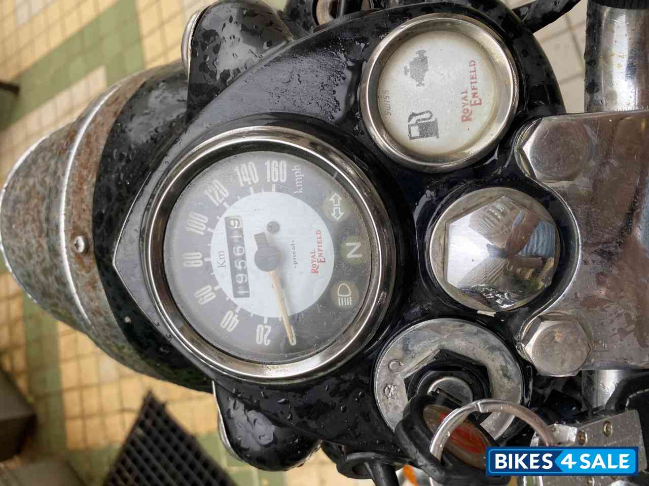 Black Royal Enfield Classic 500 Black Royal Enfield Classic 500