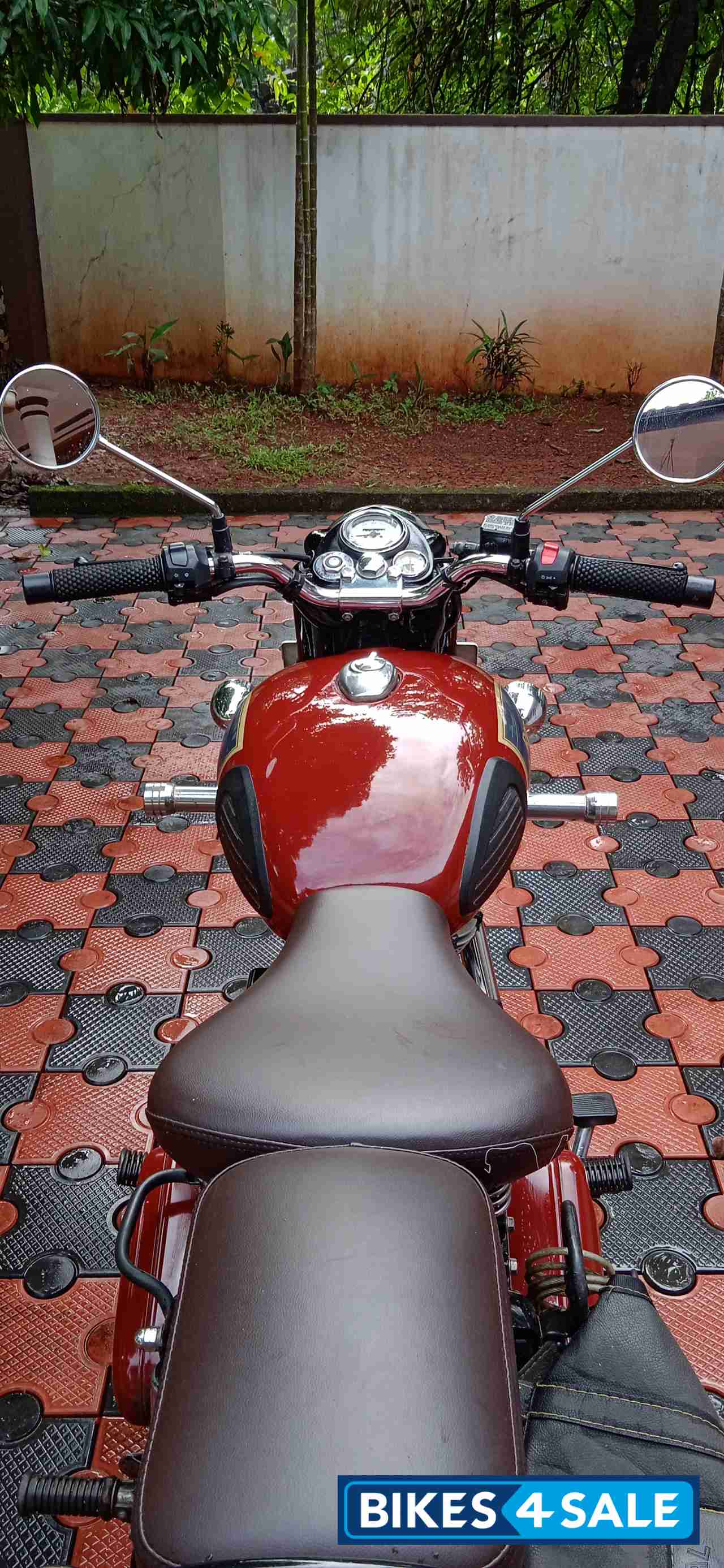 Royal Enfield Classic 350