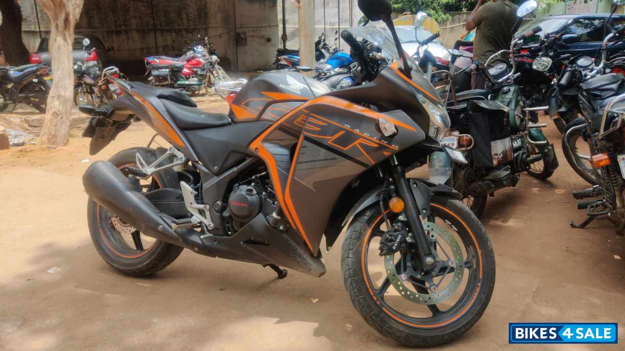 Honda CBR 250R