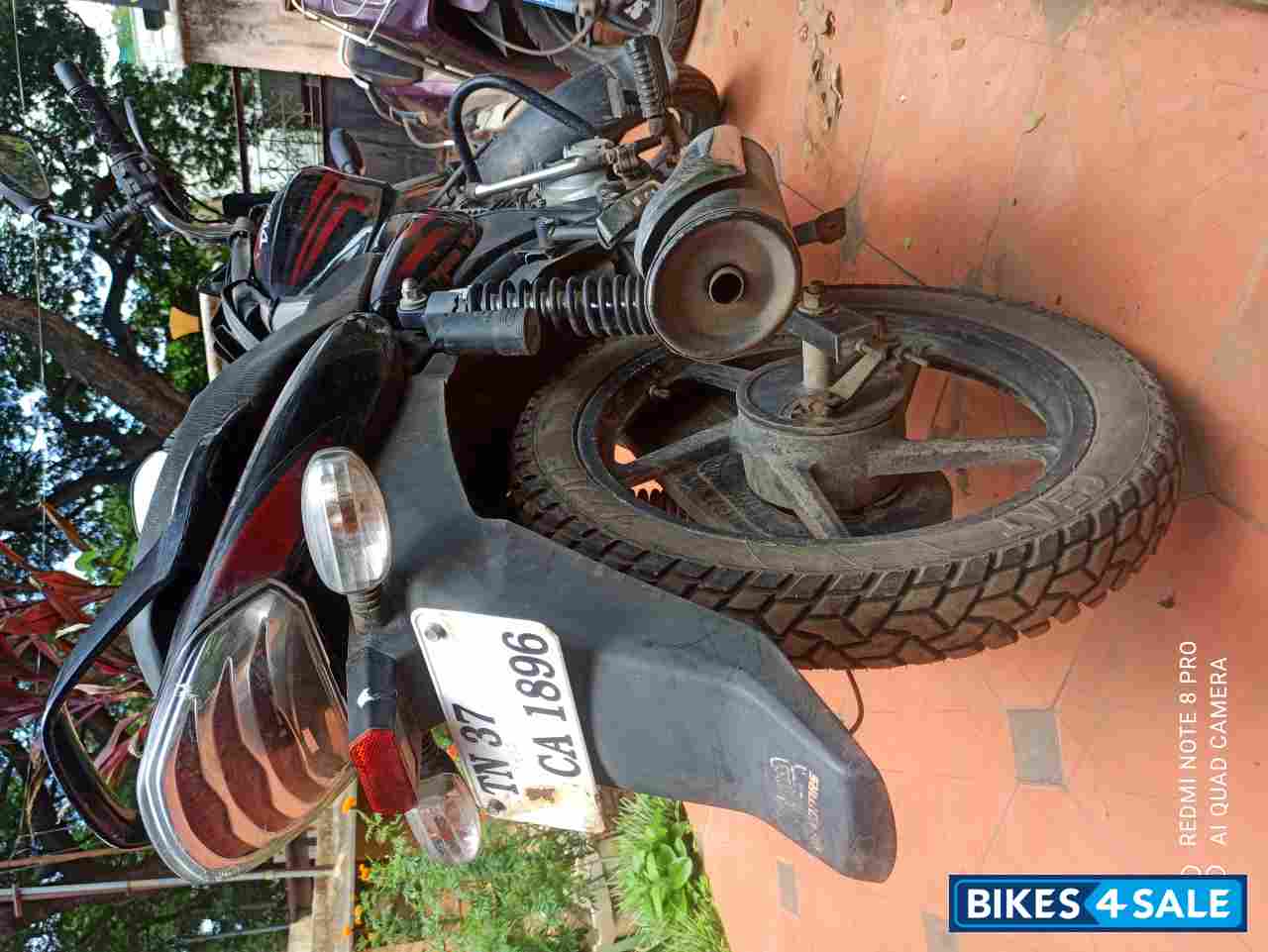 Black & Red Bajaj Discover 125