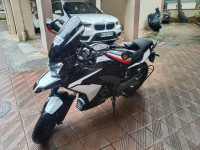 Bajaj Dominar 400 ABS BS6