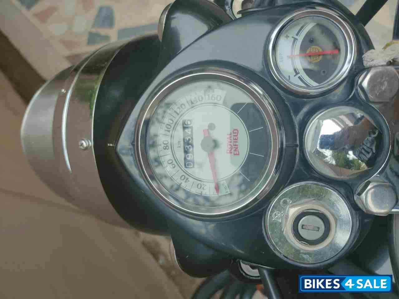 Black Royal Enfield Classic 350