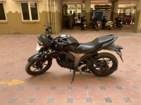 Black Suzuki Gixxer 150