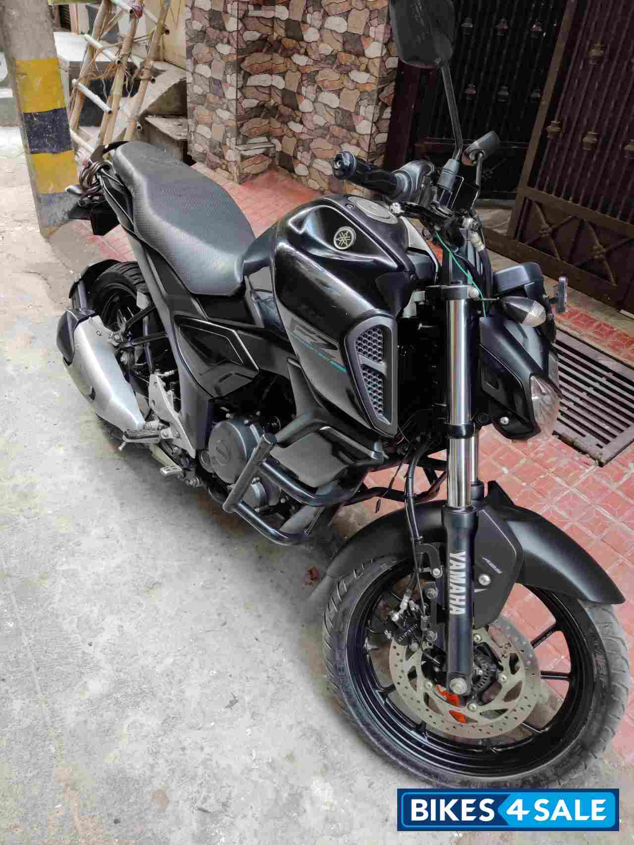 Yamaha FZ-S FI V3