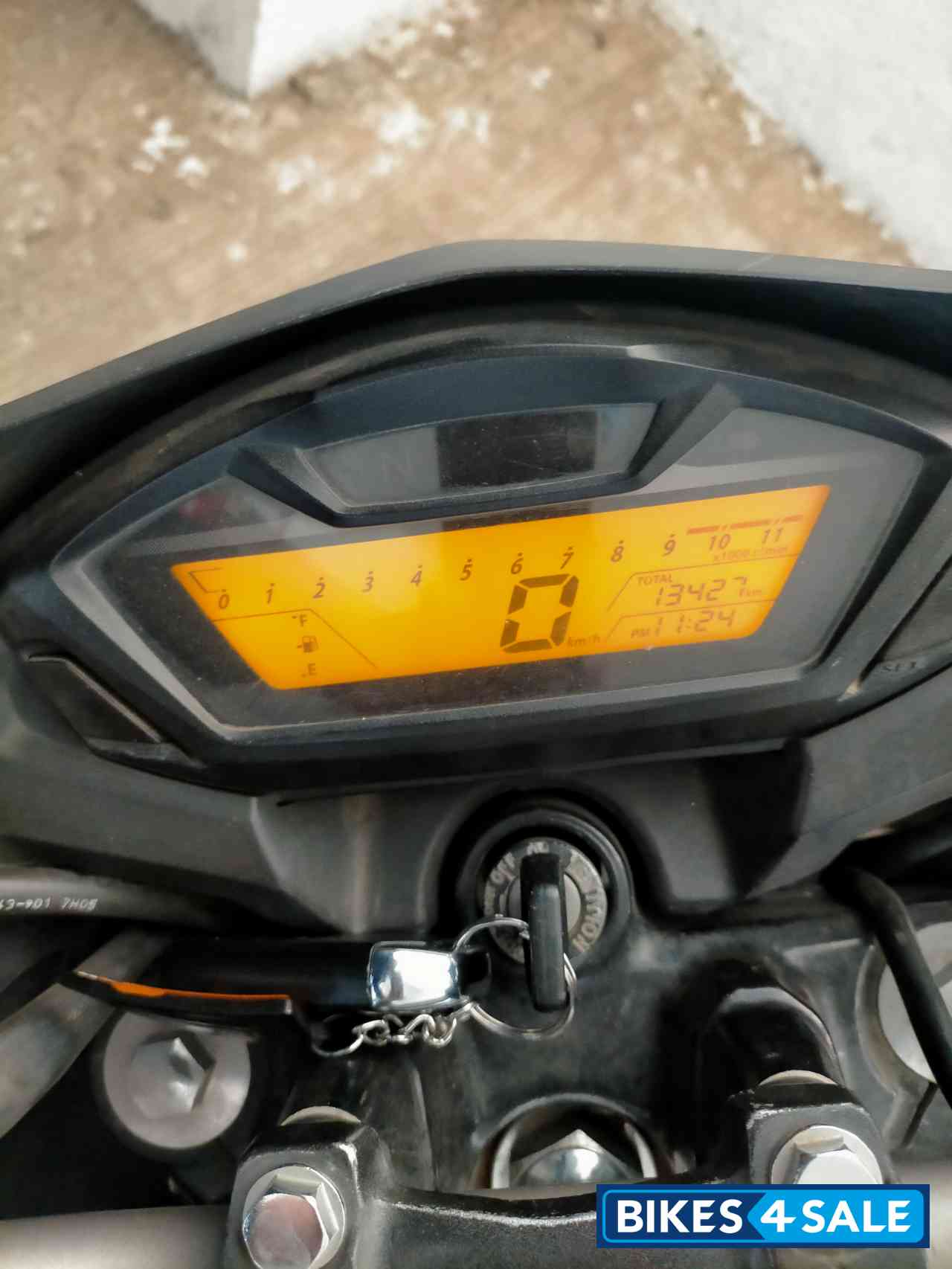 Honda CB Hornet 160R ABS