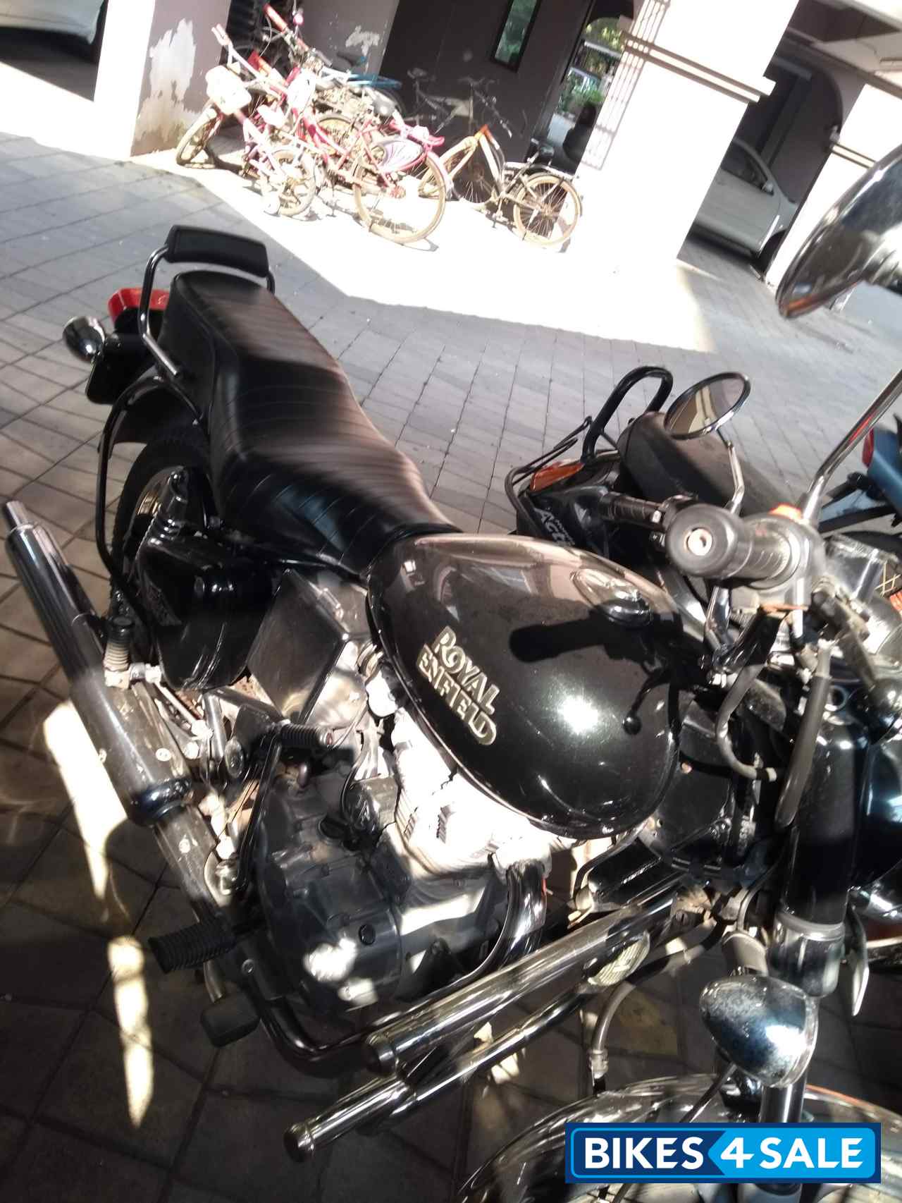 Black Royal Enfield Bullet Electra