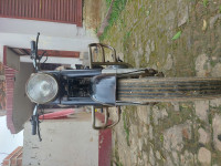Black Royal Enfield Bullet Standard 350