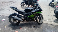 Yamaha YZF R15 V2