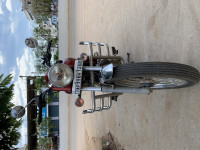 Royal Enfield Bullet 350 ES