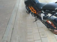 Black KTM Duke 390