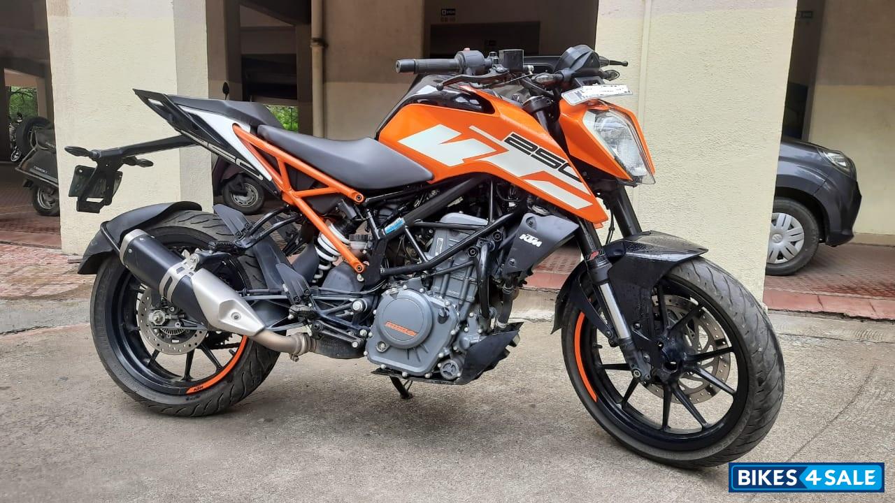 KTM Duke 250