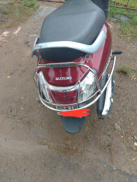 Red Suzuki Access 125 BS6