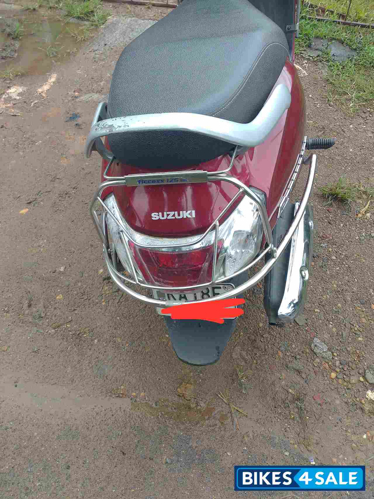 Red Suzuki Access 125 BS6