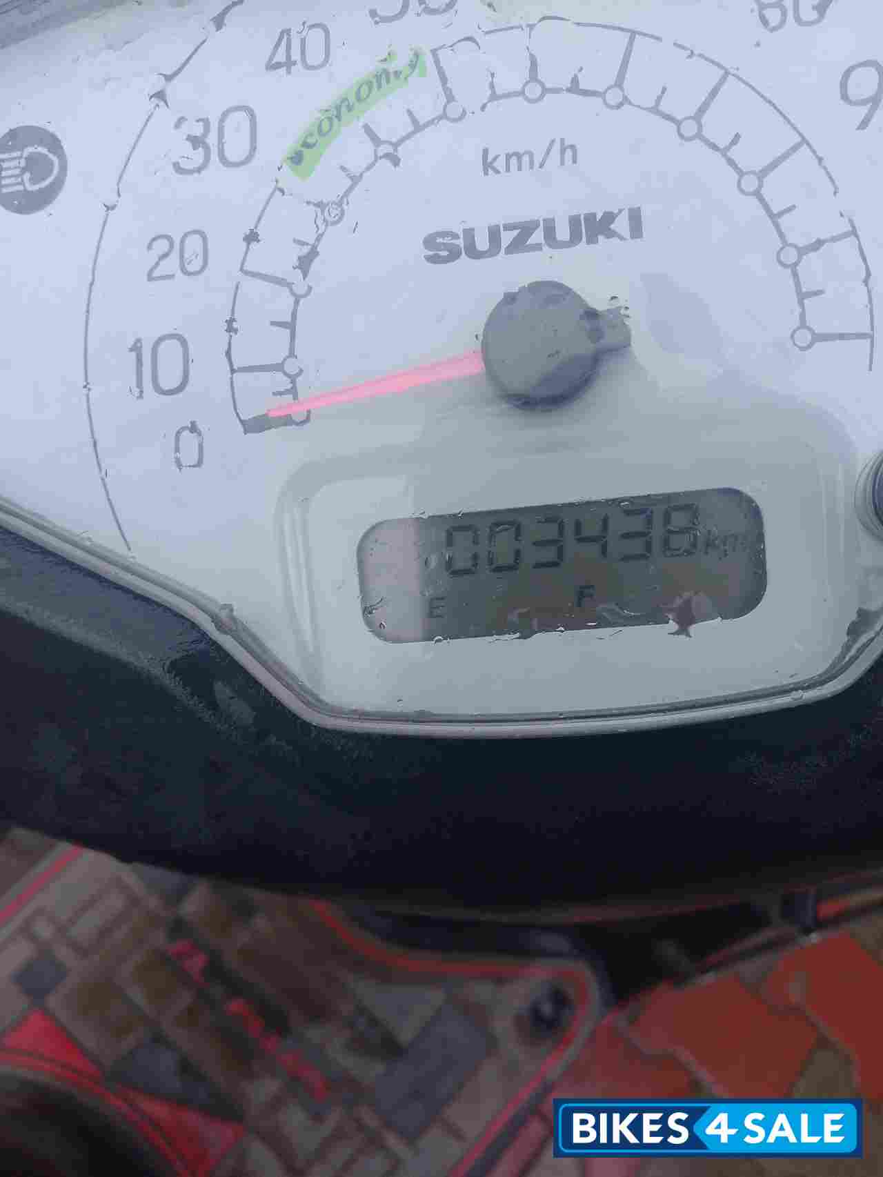 Red Suzuki Access 125 BS6