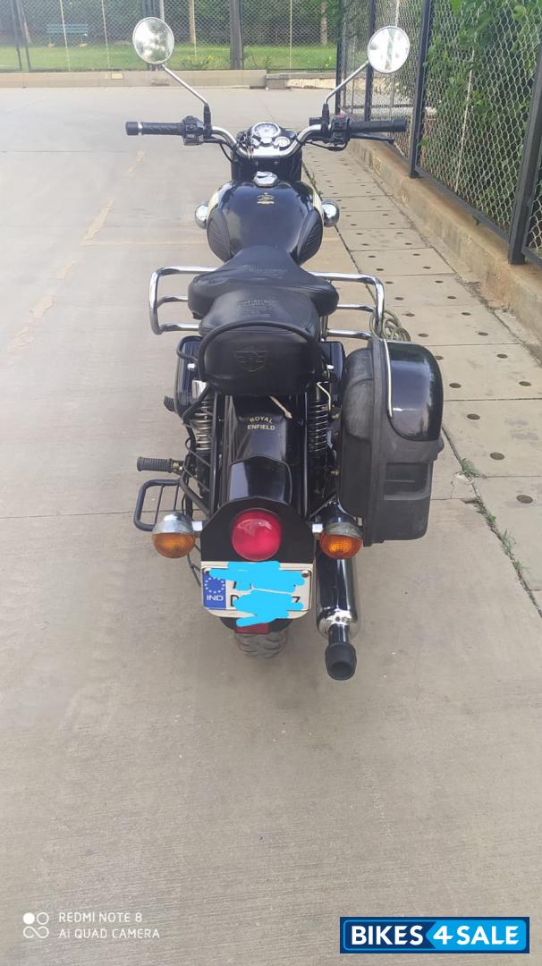 Black Royal Enfield Classic 350 Black Royal Enfield Classic 350