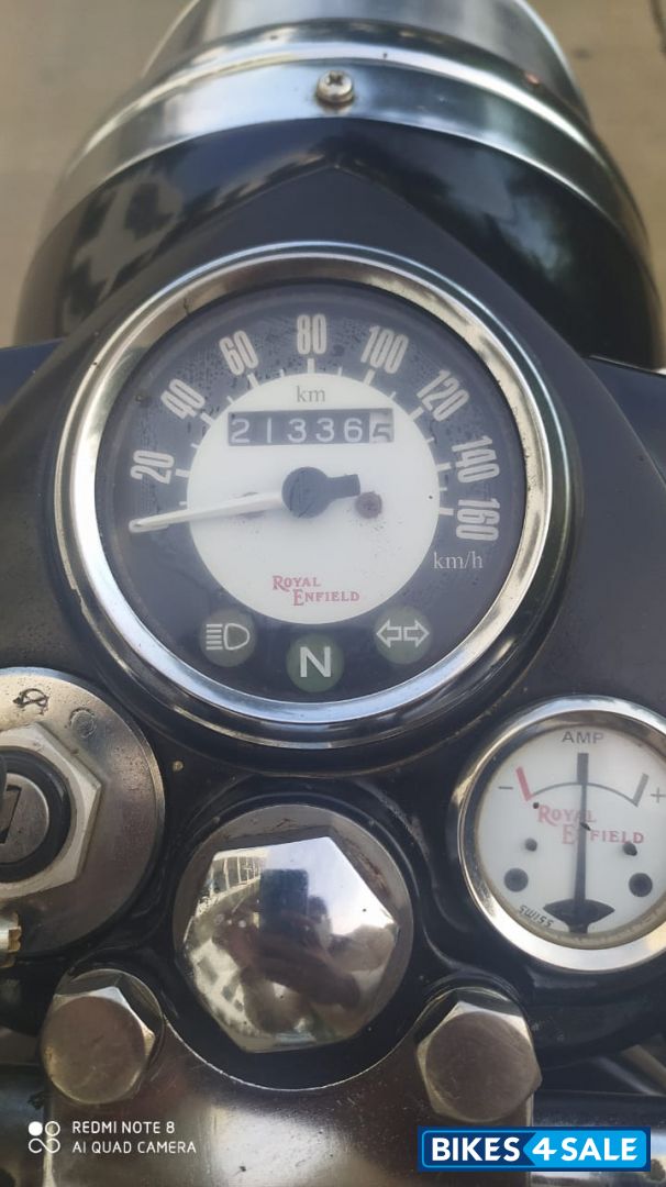 Black Royal Enfield Classic 350 Black Royal Enfield Classic 350