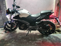 Classic White Bajaj Dominar 400 ABS BS6