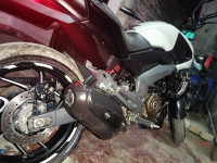 Classic White Bajaj Dominar 400 ABS BS6