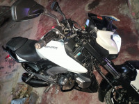 Classic White Bajaj Dominar 400 ABS BS6