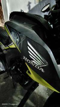 Honda CB Hornet 160R