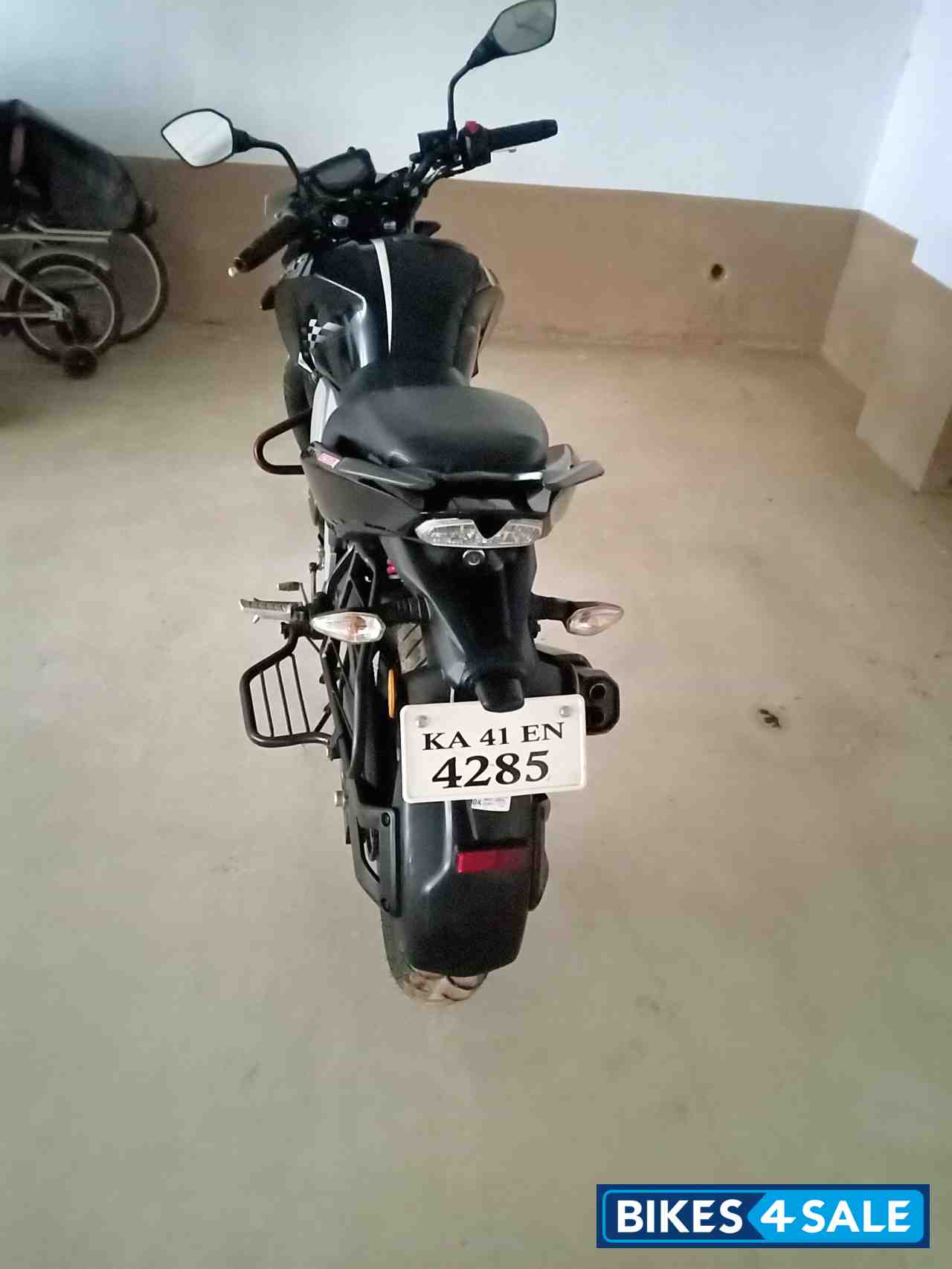 TVS Apache RTR 160 4V