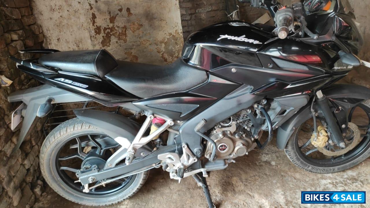 Black Bajaj Pulsar AS 150