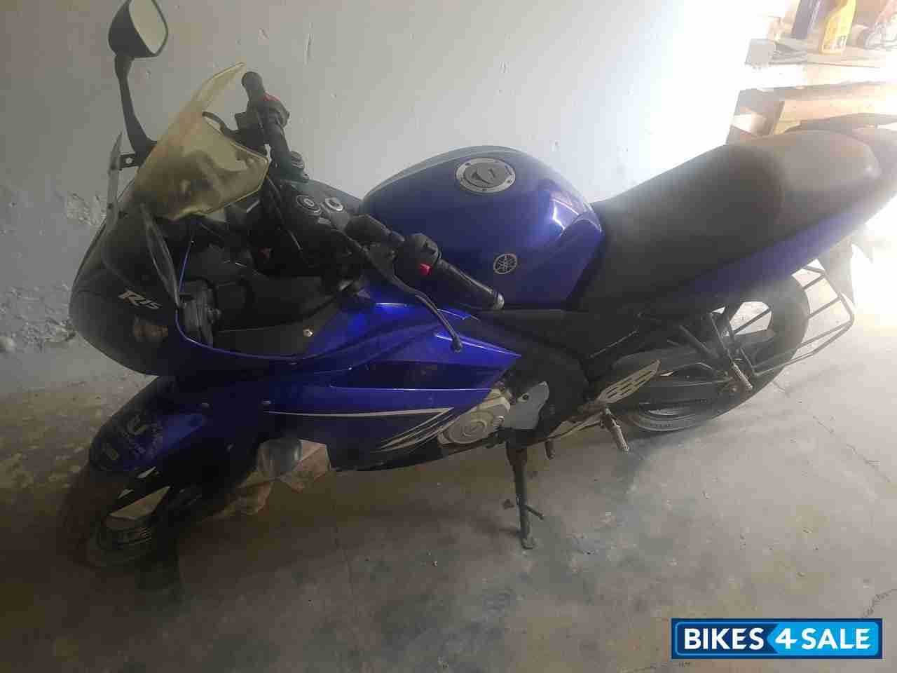 Blue Yamaha YZF R15