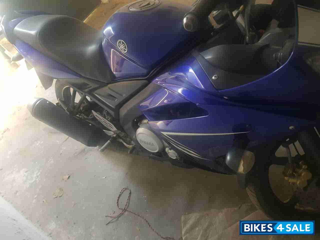 Blue Yamaha YZF R15