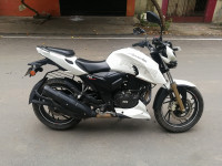 TVS Apache RTR 200 4V 2016 Model
