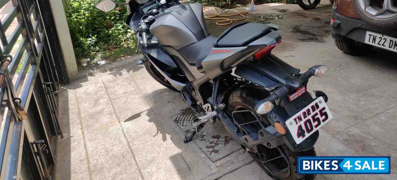 Yamaha YZF R15 V3 BS6