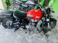 Royal Enfield Classic 350 Redditch Red