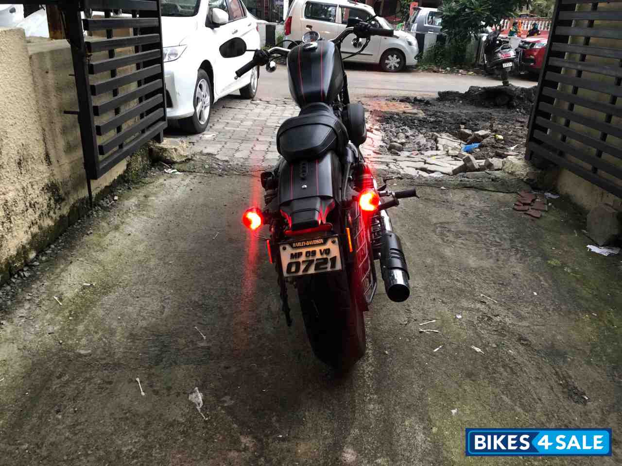 Black Harley Davidson Roadster Black Harley Davidson Roadster