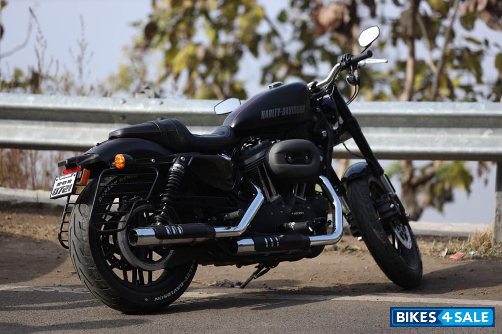 Black Harley Davidson Roadster