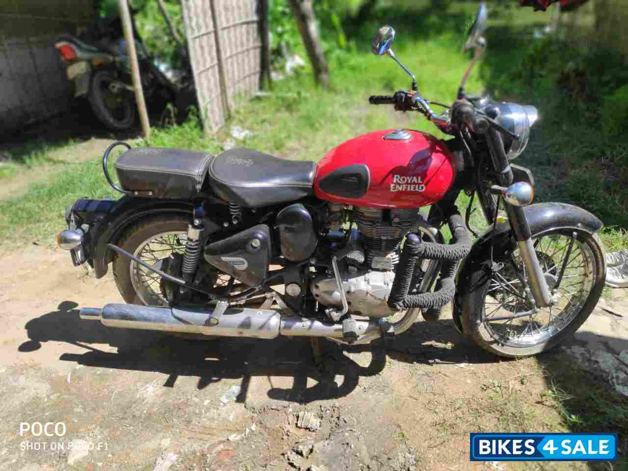 Royal Enfield Classic 350 Redditch Red