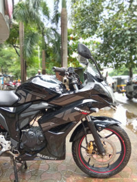 Suzuki Gixxer SF Fi