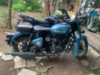 Mat Blue Royal Enfield Classic Signals Airborne Blue